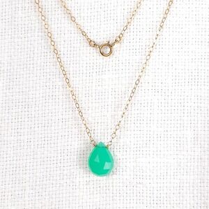 14k Gold Fill Necklace Chain Green Chalcedony‎ Teardrop Pendant Delicate Jewelry